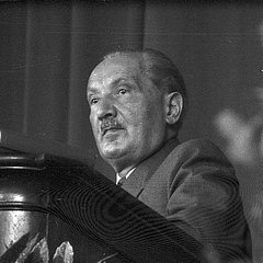 Martin Heidegger